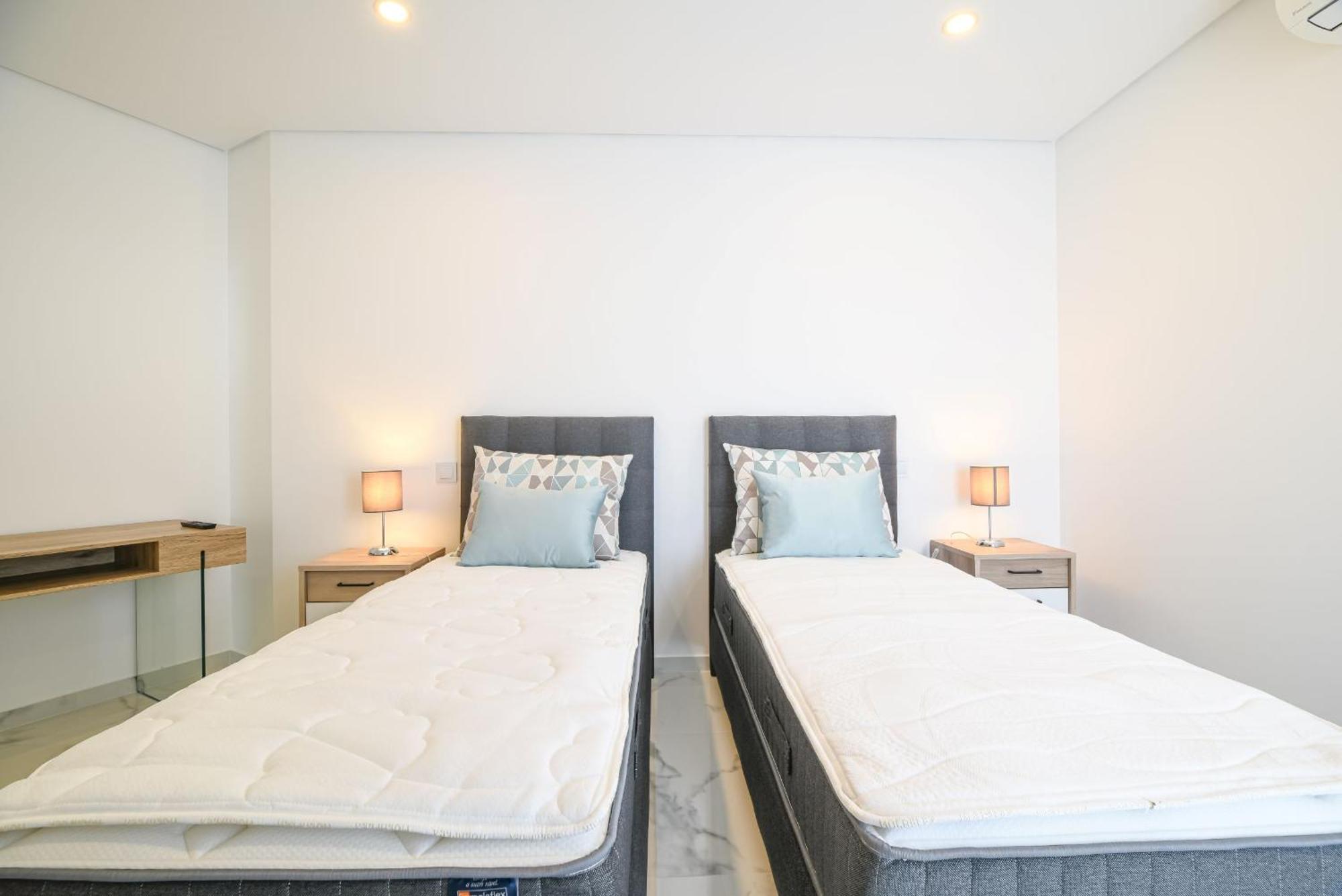 פורטימאו The Penthouse In Praia Da Rocha מראה חיצוני תמונה