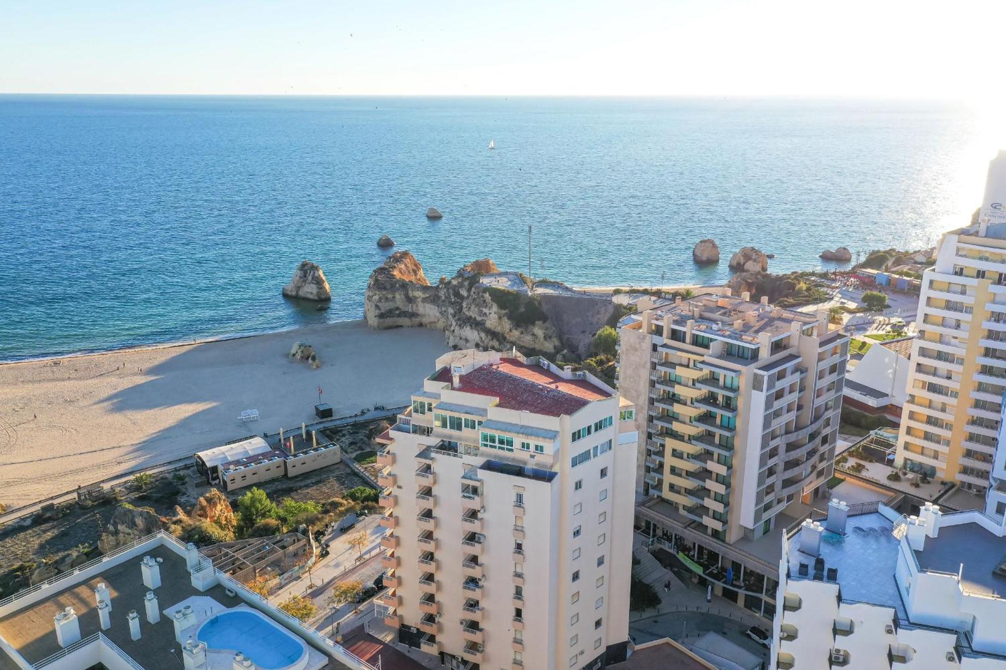 פורטימאו The Penthouse In Praia Da Rocha מראה חיצוני תמונה